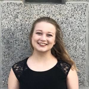 Meet your Posher, Alyssa